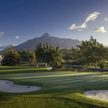 ヴィラ Contemporary & Very Spacious Puerto Banus