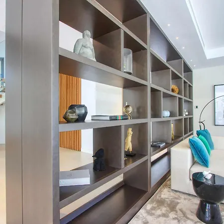 Villa Contemporary & Very Spacious Puerto Banus Marbella