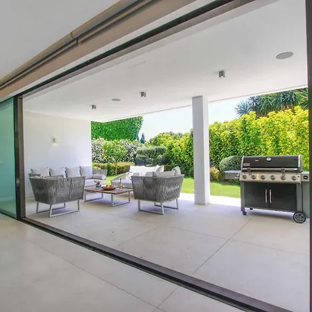Contemporary & Very Spacious Puerto Banus * Marbella