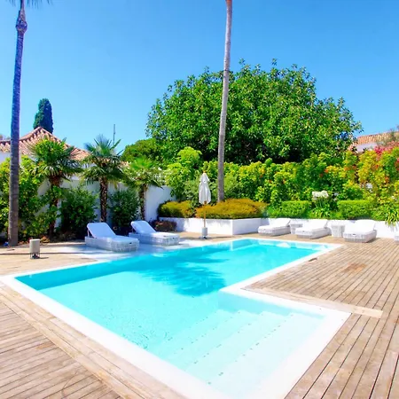 Villa Contemporary & Very Spacious Puerto Banus *