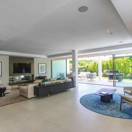 Villa Contemporary&very Spacious Puerto Banus *