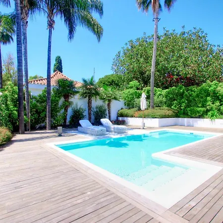 Contemporary&very Spacious Puerto Banus Villa