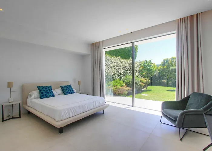Willa Contemporary & Very Spacious Puerto Banus *