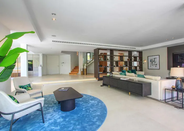 Willa Contemporary & Very Spacious Puerto Banus *